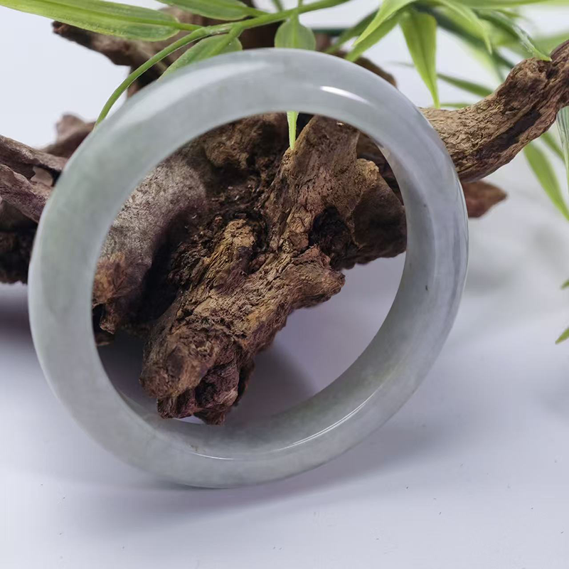 Light Green & Lavender Round Jadeite Bangle (56mm/12mm/8mm) | Circle of Serene Harmony - Image 3