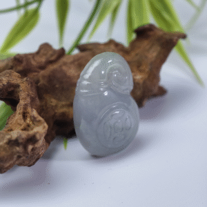 natural-jade-money-bag-sculpture-side