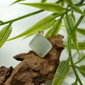 natural-jadeite-sugar-cube-pendant-ice-white-18k-gold-bail-side